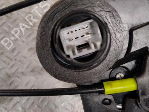 rear-left-lock-toyota-c-hr-_x1_-2016-26450117 main image