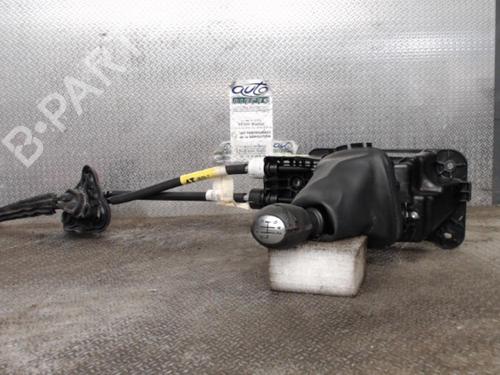 Used Shift knob Shift knob RENAULT MEGANE III Grandtour (KZ0/1) 1.5 dCi (86 hp) 24084692 24084692