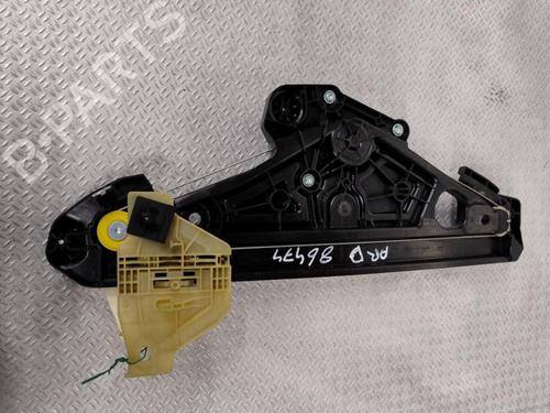 Rudehejsemekanisme Højre bagtil RENAULT CAPTUR II (HF_) E-TECH 145 (HFMU) (143 hp) 28685267