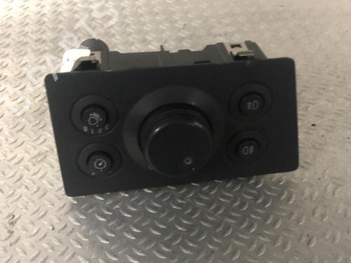 Used Headlight switch Headlight switch OPEL ZAFIRA / ZAFIRA FAMILY B (A05) 1.9 CDTI (M75) (120 hp) 24062502 24062502