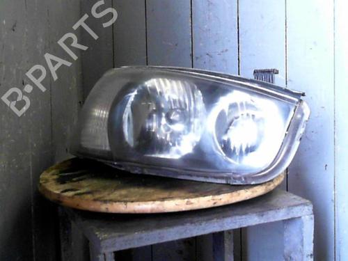 Used Right headlight HYUNDAI ELANTRA III (XD) 2.0 CRDi (113 hp) 24063485