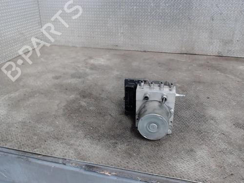 Used ABS pump ABS pump 30483904 30483904
