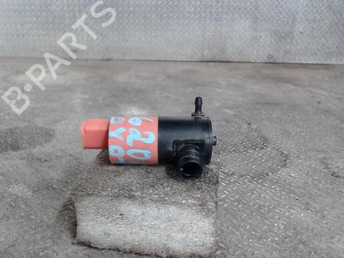 Sprinklervæskepumpe TOYOTA YARIS (_P9_) 1.3 VVT-i (SCP90_, SCP90R) (87 hp) 24081939