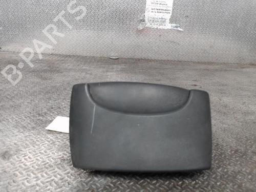 Used Rear left exterior door handle RENAULT KANGOO Express (FC0/1_) 1.5 dCi (FC07, FC1R) (65 hp) 24089102