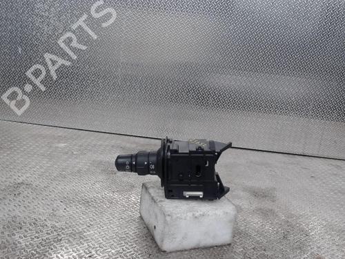 Used Steering column stalk RENAULT SCÉNIC II (JM0/1_) 1.5 dCi (JM16) (103 hp) 24077828