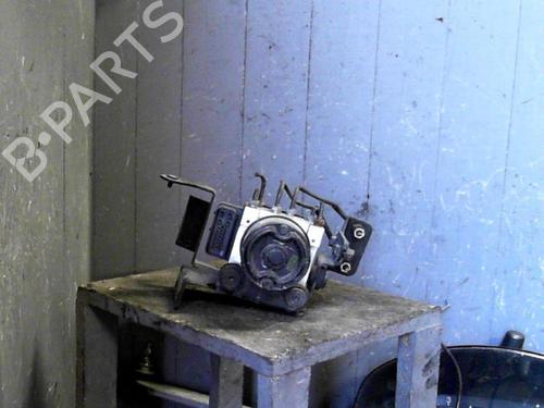Used ABS pump ABS pump HYUNDAI TRAJET (FO) 2.0 CRDi (113 hp) 30483788 30483788