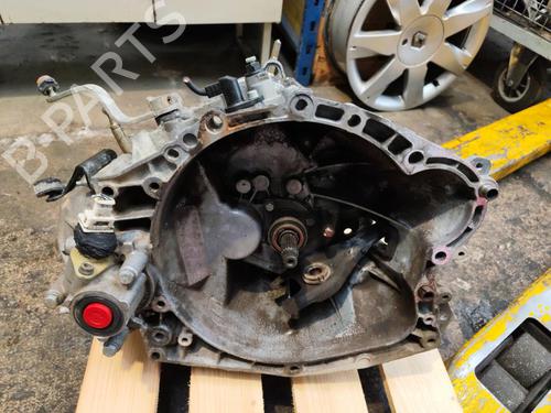 Used Gearbox CITROËN BERLINGO / BERLINGO FIRST Box Body/MPV (M_) 1.9 D 70 (MBWJZ, MCWJZ) (69 hp) 29872428