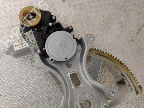 Used Front left window mechanism TOYOTA COROLLA Verso (ZER_, ZZE12_, R1_) 2.2 D-4D (AUR10_, AUR10R) (136 hp) 30333126