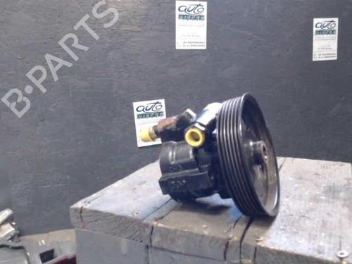 Used Steering pump RENAULT KANGOO Express (FC0/1_) 1.5 dCi (FC07, FC1R) (65 hp) 24068883