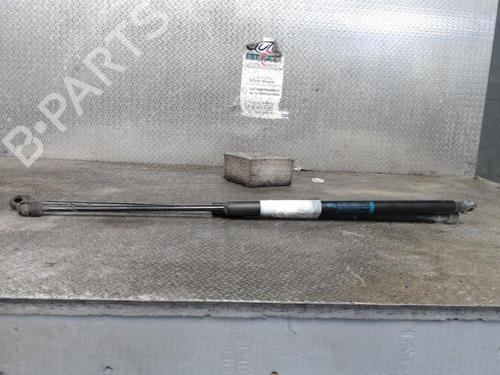 Used Tailgate lift support PEUGEOT 5008 (0U_, 0E_) 1.6 HDi (110 hp) 24090012
