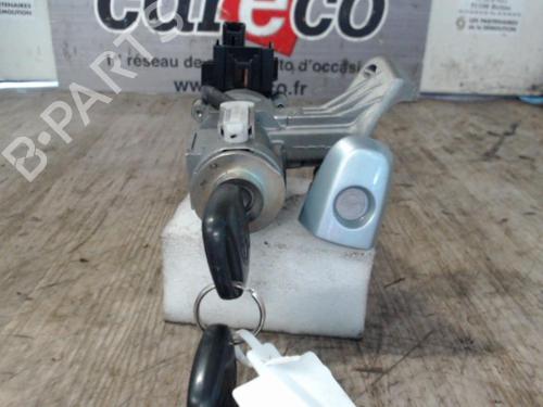 Used Ignition barrel TOYOTA COROLLA (_E12_) [2001-2008]  24068847