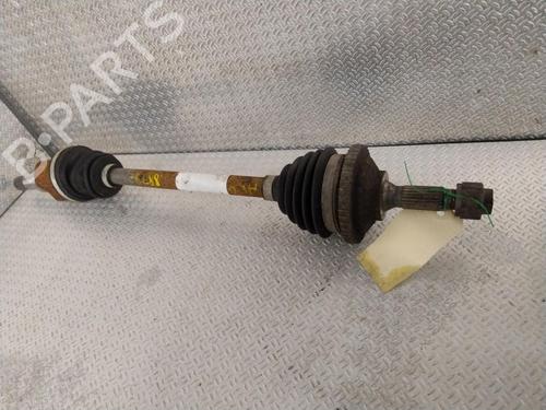Used Left front driveshaft Left front driveshaft PEUGEOT 206+ (2L_, 2M_) 1.1 (60 hp) 29739549 29739549