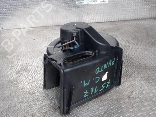 Used Heater blower motor FIAT PUNTO (176_) [1993-1999]  24078024