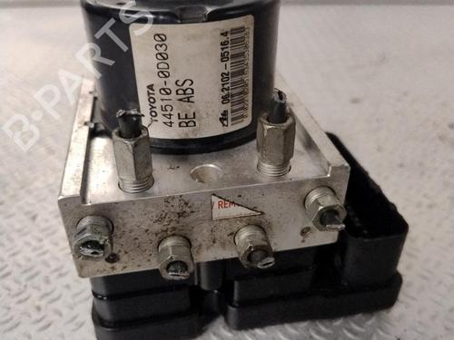 abs-pump-toyota-yaris-_p9_-2005-2006-2007-2008-2009-2010-2011-2012-2013-2014-30740131 main image