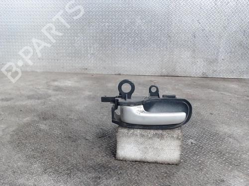 Used Front left interior door handle TOYOTA YARIS VERSO (_P2_) 1.4 D-4D (NLP20_, NLP22_) (75 hp) 24082911