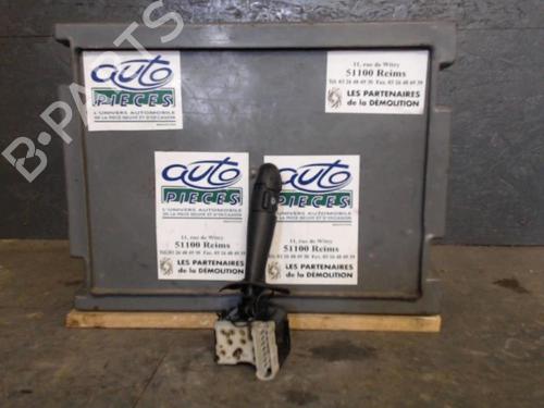 Used Steering column stalk Steering column stalk RENAULT SCÉNIC I MPV (JA0/1_, FA0_) 1.9 dTi (JA1U) (80 hp) 24069626 24069626