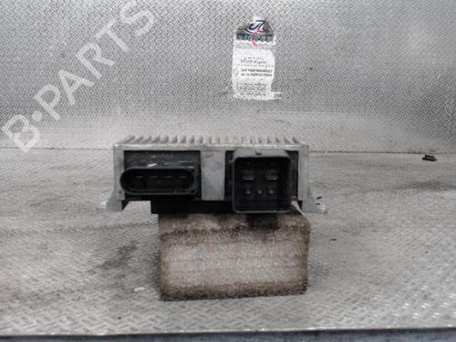 Used Electronic module RENAULT MASTER III Bus (JV) 2.3 dCi 125 FWD (JV0C, JV0D, JV0H, JV0G, JV0J) (125 hp) 28136938