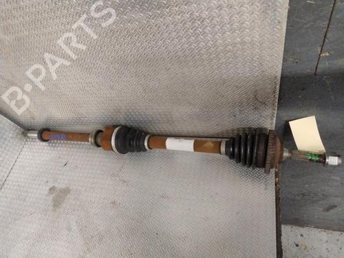 Used Right front driveshaft PEUGEOT 206 Hatchback (2A/C) 1.4 i (75 hp) 30164011