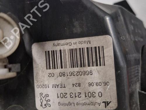 Used Left headlight PEUGEOT 407 (6D_) 2.0 HDi 135 (6DRHRH, 6DRHRE, 6DRHRG, 6DRHRJ) (136 hp) 24098781