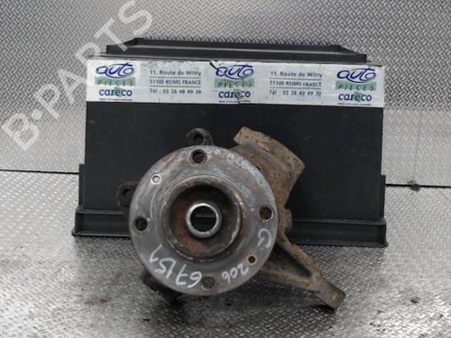 Used Right front steering knuckle PEUGEOT 206 Hatchback (2A/C) 1.9 D (69 hp) 24070883