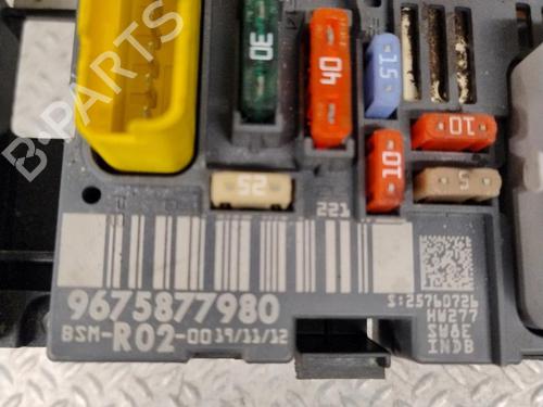Fuse box CITROËN C4 Grand Picasso I (UA_) 1.6 HDi 110 | BP32486382E1