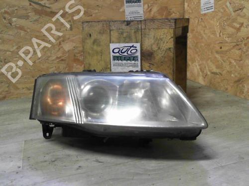 Used Right headlight Right headlight SAAB 9-3 (YS3F, E79, D79, D75) 1.9 TiD (150 hp) 24067406 24067406
