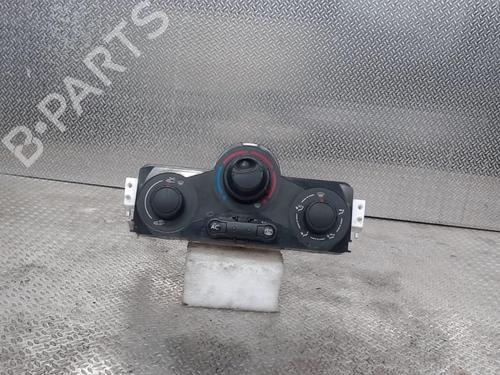 Used Climate control Climate control RENAULT SCÉNIC II (JM0/1_) 1.5 dCi (JM16) (103 hp) 24077829 24077829
