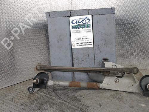 Viskermotor vindrute TOYOTA YARIS (_P9_) 1.4 D-4D (NLP90_, NLP90R) (90 hp) 24079017