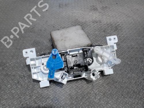 Used Climate control RENAULT TRAFIC III Van (FG_) 2.0 dCi 120 (FGMN) (120 hp) 24077637
