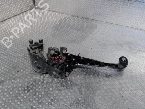 Used Hinge/Door check strap Hinge/Door check strap 39231238 39231238