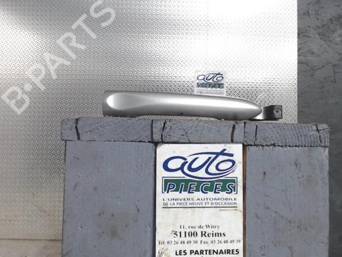 Used Front right exterior door handle Front right exterior door handle 36463014 36463014