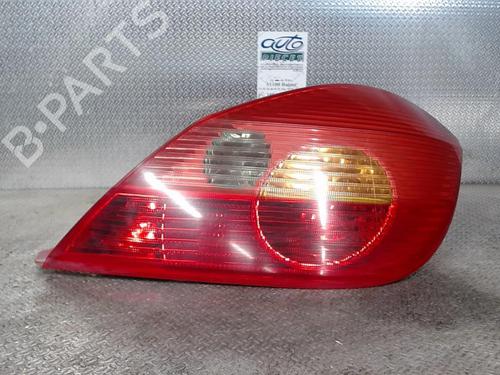 Used Right taillight OPEL TIGRA TwinTop (X04) 1.4 (R97) (90 hp) 24077709