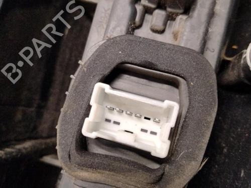 right-taillight-nissan-nv250-van-x61-2019-29344355 main image