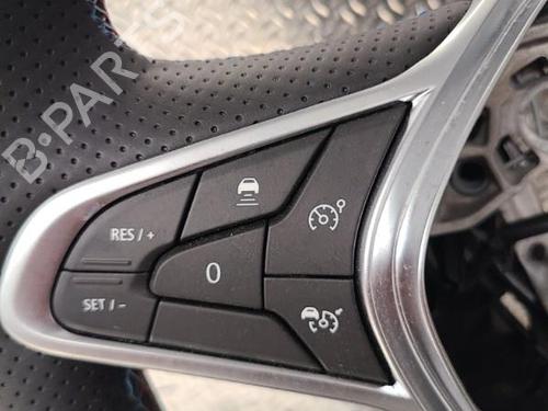 Steering wheel RENAULT CLIO V (B7_) 1.0 LPG (B7MT) | BP37038879C49 - Image 3