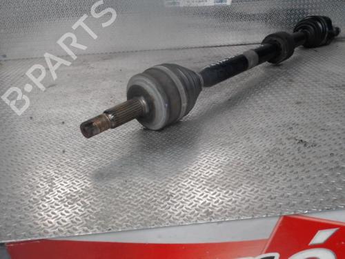 Used Right front driveshaft TOYOTA AURIS (_E15_) 1.4 D-4D (NDE150_, NDE150R) (90 hp) 24074694