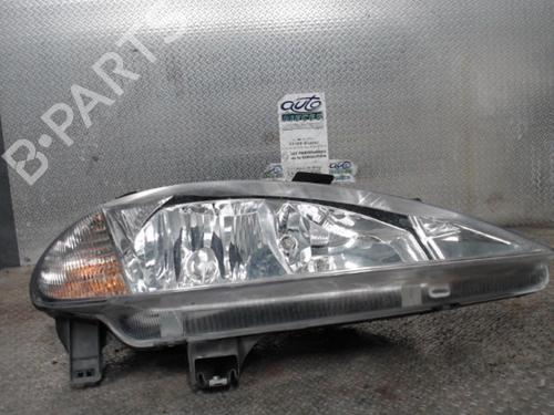 Used Right headlight RENAULT MEGANE I (BA0/1_) 1.9 dCi (BA05, BA1F) (102 hp) 24082499