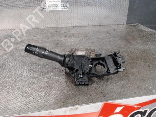 Used Steering column stalk TOYOTA YARIS (_P9_) 1.4 D-4D (NLP90_, NLP90R) (90 hp) 24093700