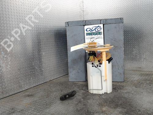 Used Fuel pump Fuel pump RENAULT TALISMAN (LP_) 1.6 dCi 130 (130 hp) 24079980 24079980