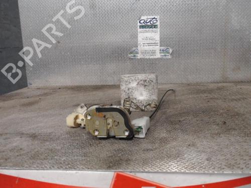 Venstre fortil lås TOYOTA YARIS (_P1_) 1.4 D-4D (NLP10_, NLP10R) (75 hp) 24082828