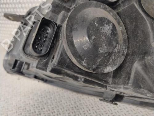 right-headlight-vw-golf-vi-5k1-2008-2009-2010-2011-2012-2013-2014-40553582 main image