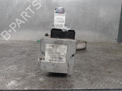 Used ABS pump ABS pump LANCIA YPSILON (843_) 1.3 JTD (843.AXD11, 843.AXD1A) (70 hp) 30484068 30484068