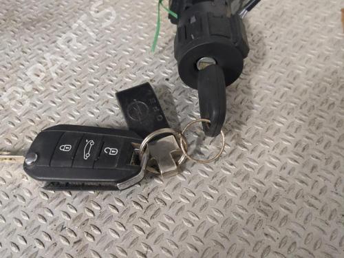 Ignition barrel OPEL CORSA F (P2JO) 1.2 (68) | BP40517349M48 - Image 2