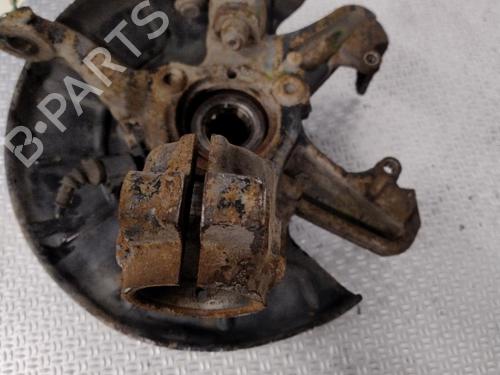 Used Right front steering knuckle Right front steering knuckle VW GOLF VI (5K1) 2.0 TDI (110 hp) 26514370 26514370