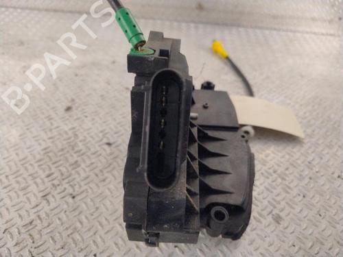 Fechadura trás esquerda FORD FIESTA VI (CB1, CCN) 1.4 TDCi (68 hp) 32399480