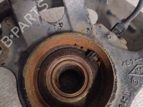 right-front-steering-knuckle-renault-megane-iv-hatchback-b9amn_-2015-36462528 main image