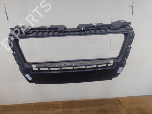 Used Front bumper Front bumper 30651657 30651657