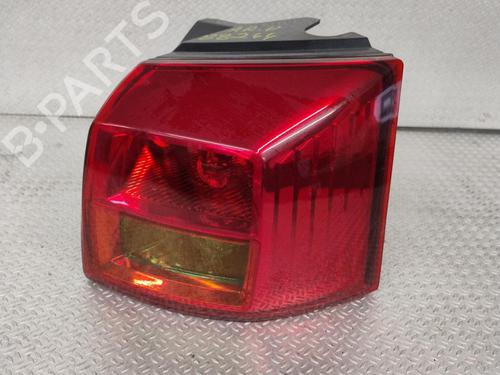 Right taillight PEUGEOT 4007 (VU_, VV_) 2.2 HDi | BP27307261C35