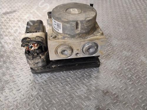Used ABS pump ABS pump CITROËN C3 II (SC_) 1.2 VTi 82 (82 hp) 24303178 24303178