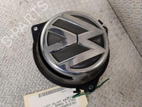 Maniglia del portellone VW POLO V (6R1, 6C1) 1.2 TDI (75 hp) 30366011