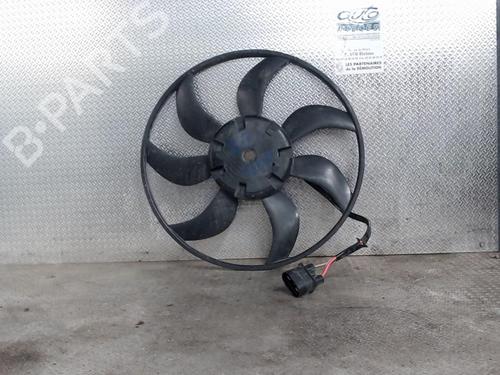 Used Radiator fan SEAT LEON (5F1) 1.6 TDI (105 hp) 24081548